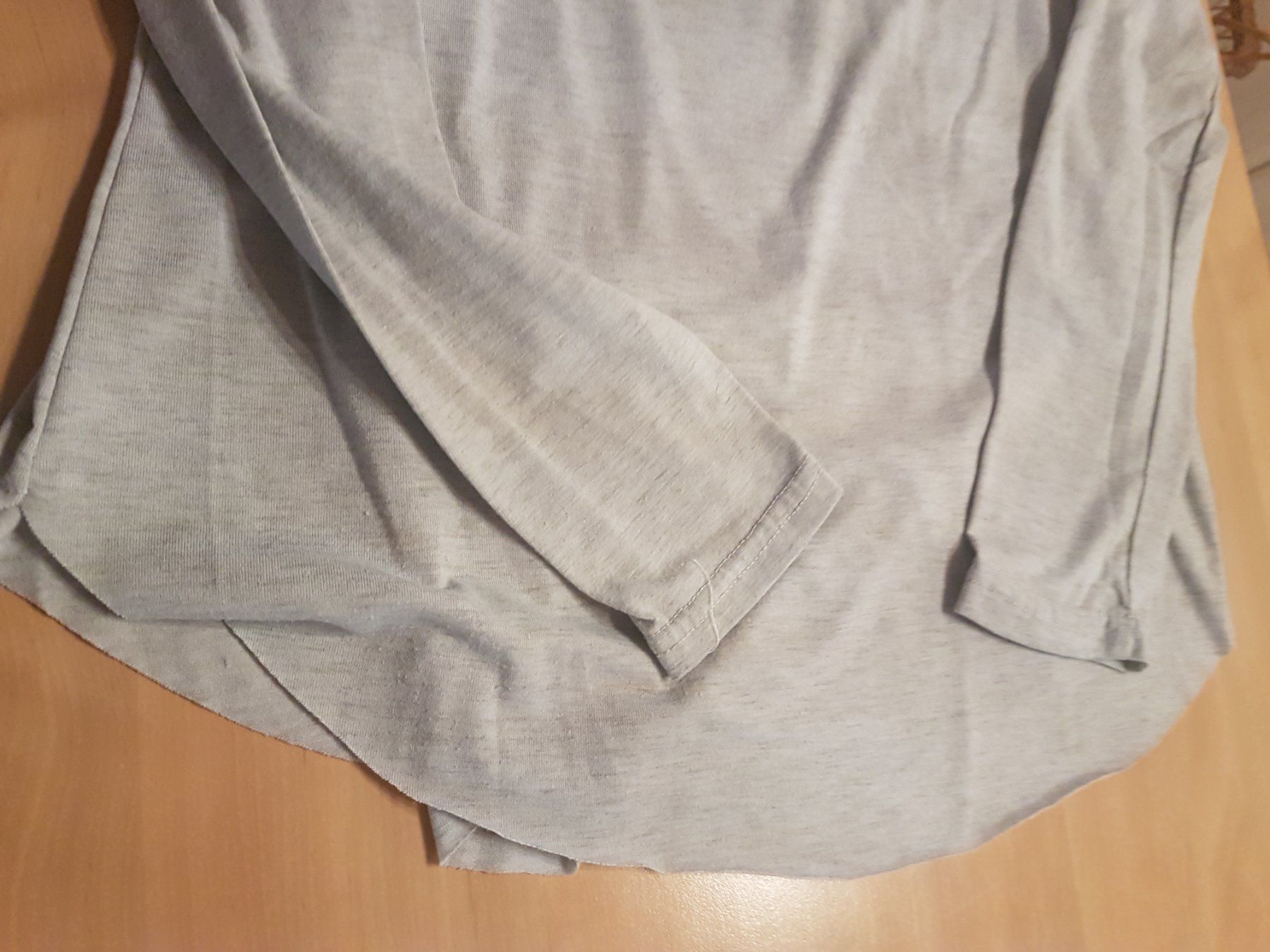 Maglioni & Felpe: Pull léger gris clair taille S – Usato da Villiers venduto da san_jn5w 1