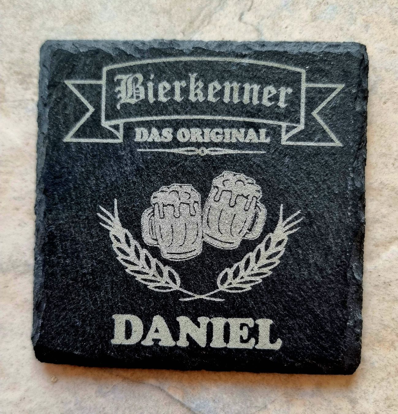 Untersetzer: Gravierte und personalisierte Schiefer Untersetzer 4er Pack – Neu und originalverpackt aus Rottenschwil von tob_h7ld 1