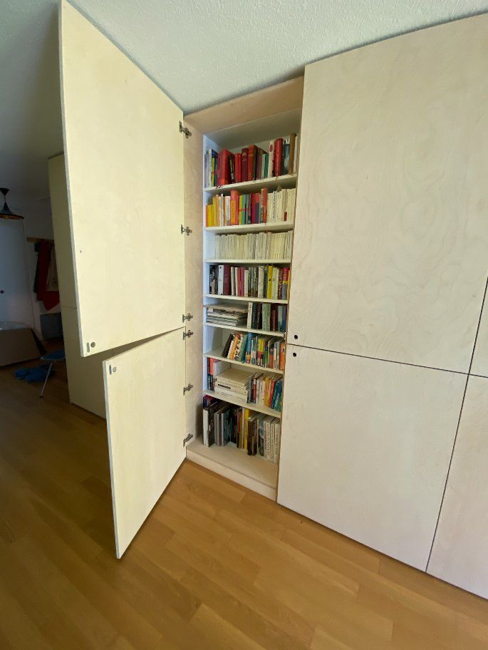 Armadi: Ikea Hack Einbauschrank im skandinavischen Stil aus Birke – Usato da Zürich venduto da anjuschke 4