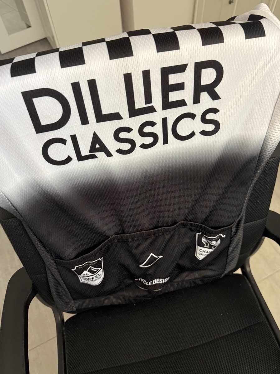 Canottiere & Pantaloni: Rennrad Trikot – Usato da Glattbrugg venduto da aventadooor 1