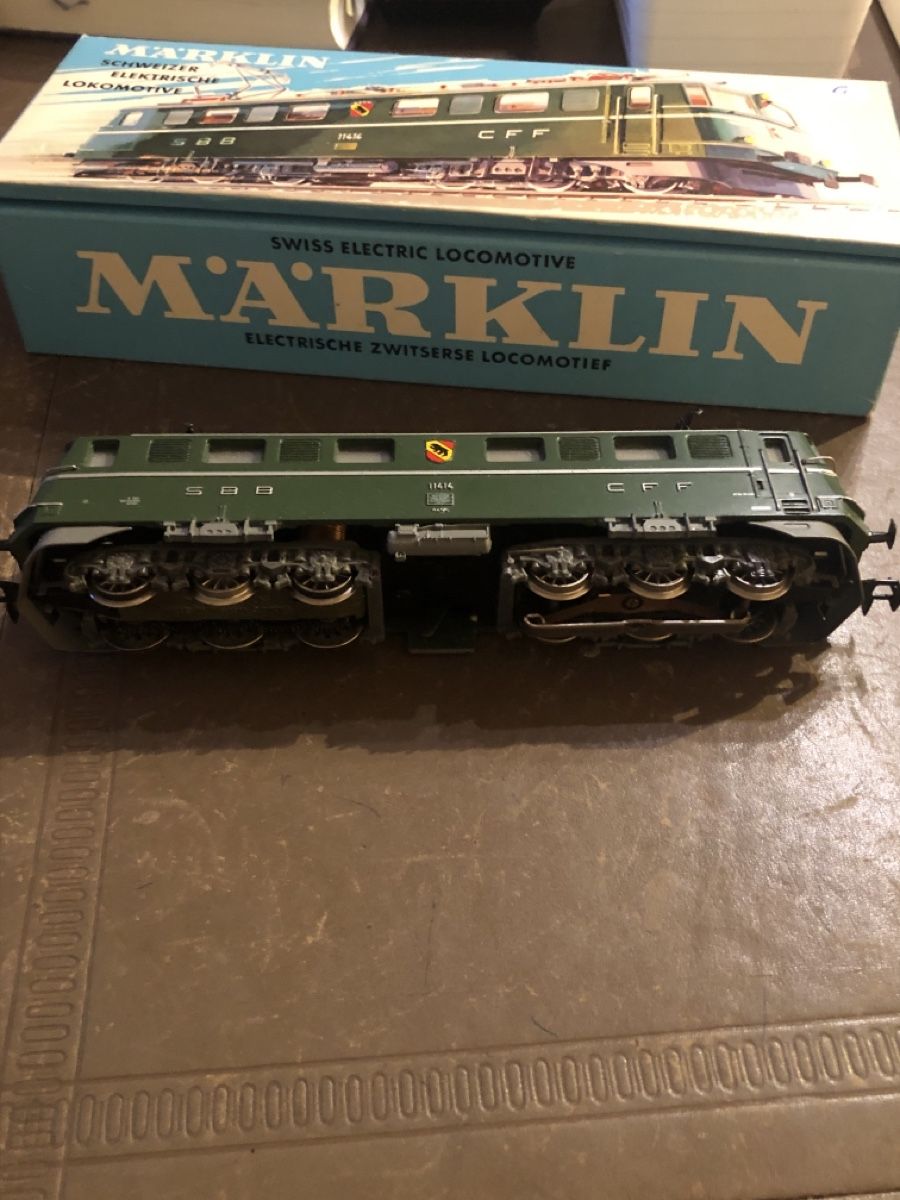 Märklin Trains électriques: SBB Ae 6/6 3050 – Neuf (Voir description) à Mühlethal par nyffeler2815