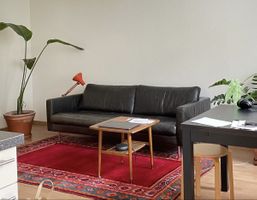 Designer 2.5-Sitzer Ledersofa Schwarz mit Chromfüssen