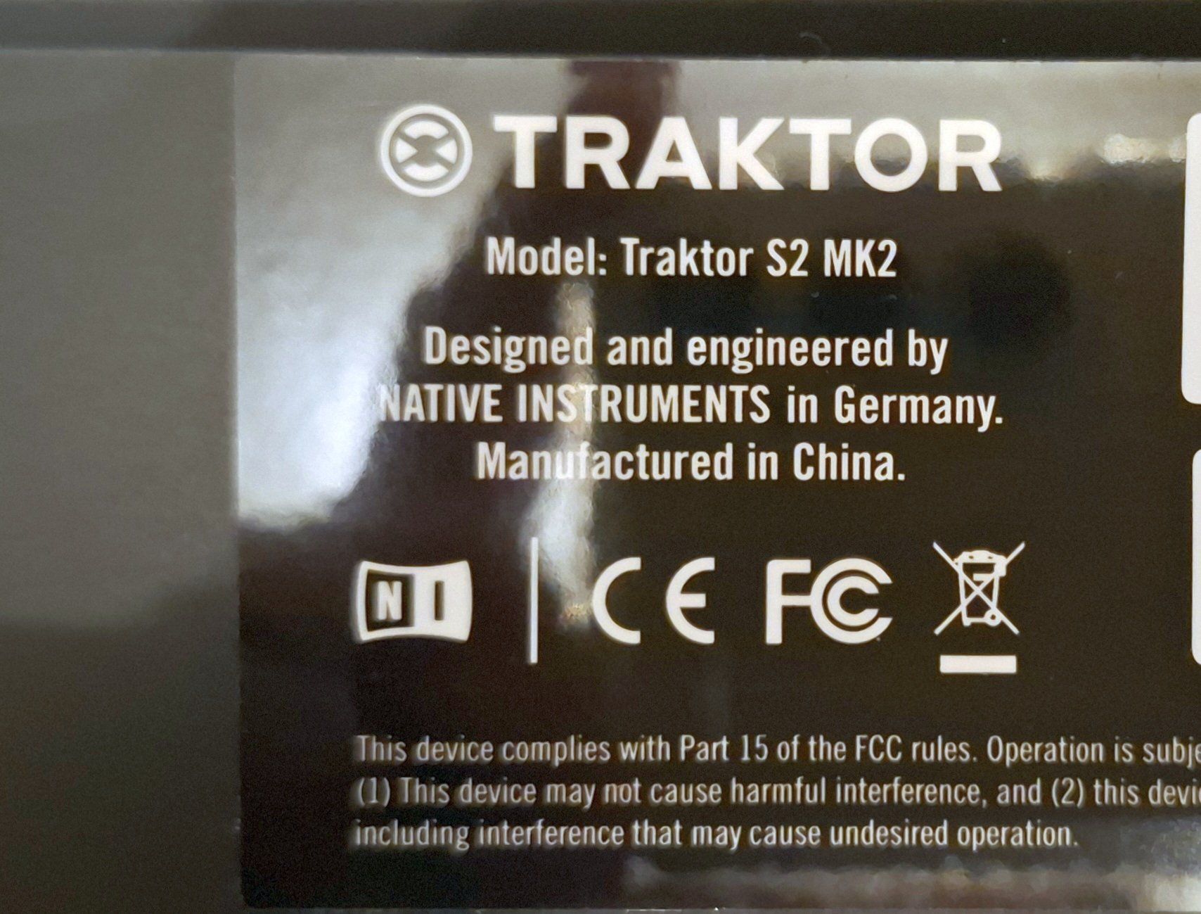 Traktor Platines de mixage: Native Traktor Kontrol S2 MK2 - DJ Controller – D'occasion à Allschwil par Geldgeber 2