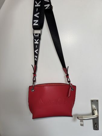 Handtasche NA-KD Umhängetasche rot (nur 1x gebraucht)