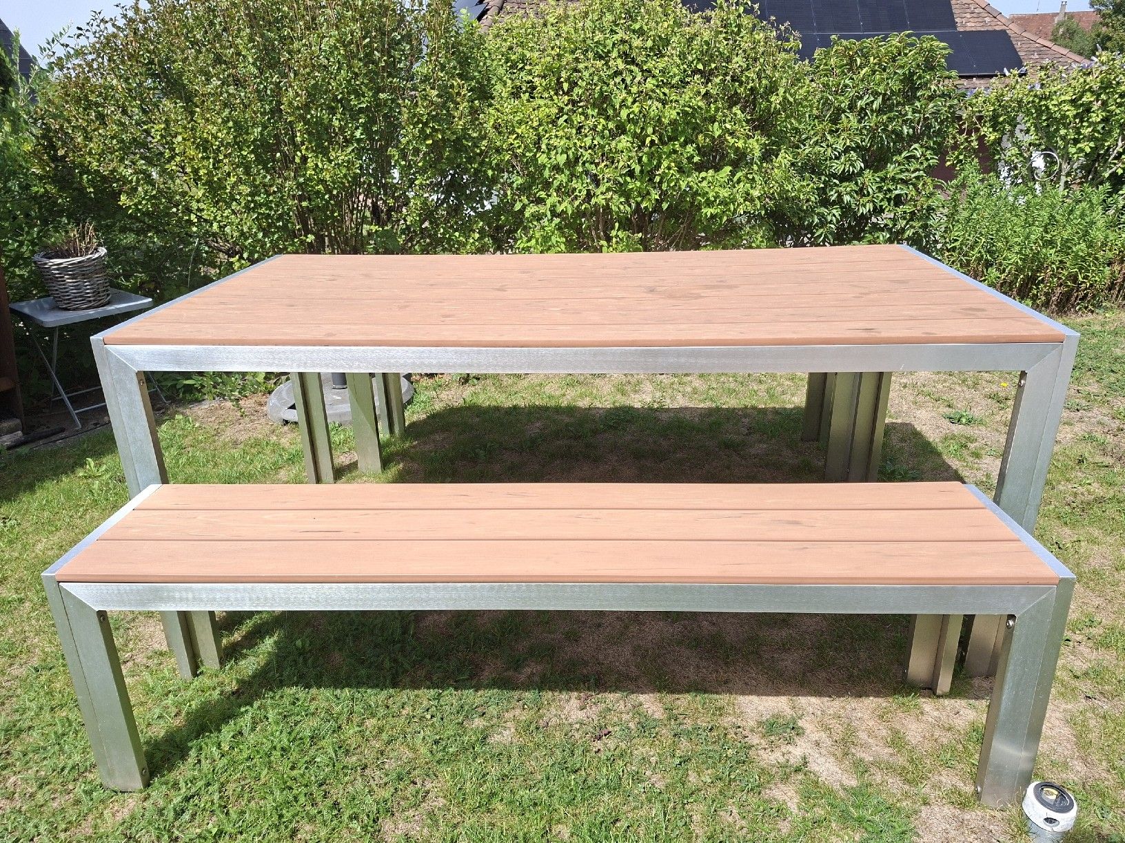 Tische: Gartentisch + 2 Sitzbänke – Gebraucht aus Tagelswangen von saskla72 1