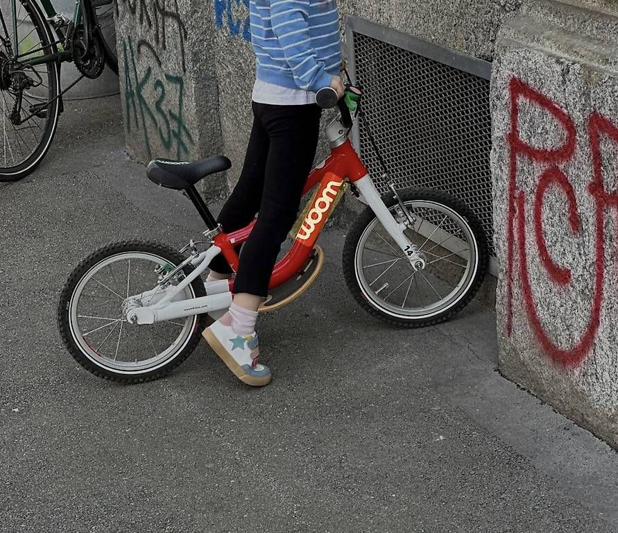 Woom Vélos: Woom 1 plus – D'occasion à Zürich par dar_k7yx 1