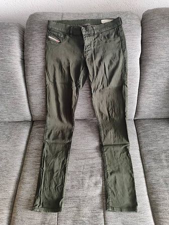 Diesel Jeans olivgrün Grösse 30