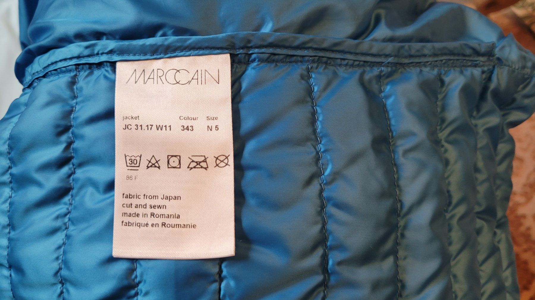 Marc Cain Giacche: Spitzen Daunenjacke Marc Cain Gr.N5 – Nuovo (secondo la descrizione) da Winterthur venduto da Wohnhaus 4