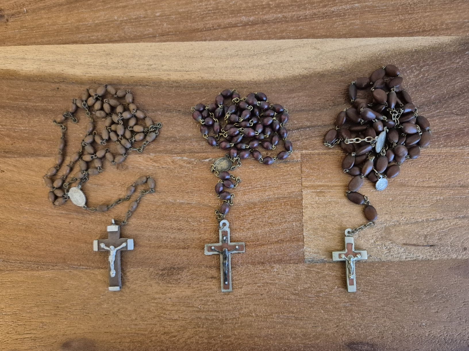 Altri gioielli: 3 alte Rosenkränze Lot 1 – Usato da Zürich venduto da Dalema13