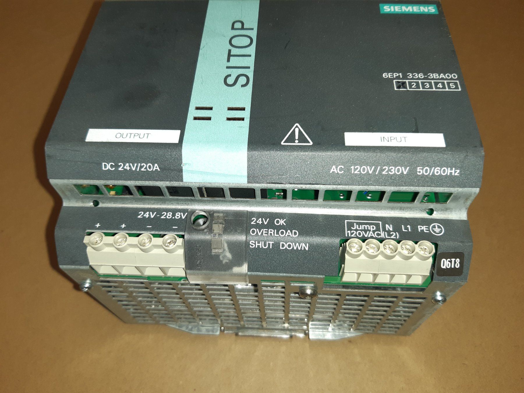 Siemens Componenti elettronici: Siemens Netzteil, Netzgerät 24V, Prim 230V! – Usato da Lohn-Ammannsegg venduto da Molch7 2