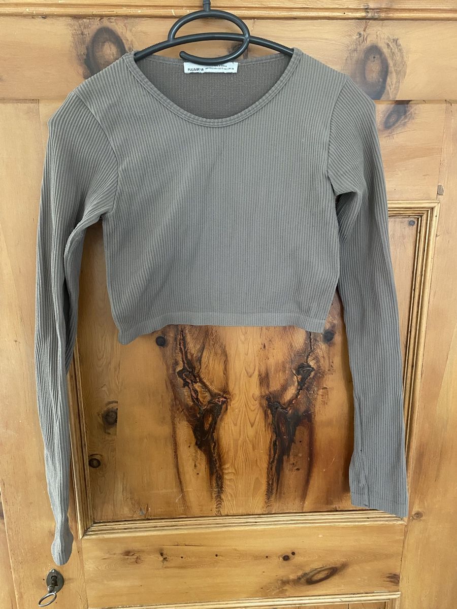 Pull&Bear T-shirt: Crop Top Pull&Bear – Usato da Wittenbach venduto da sarah_09
