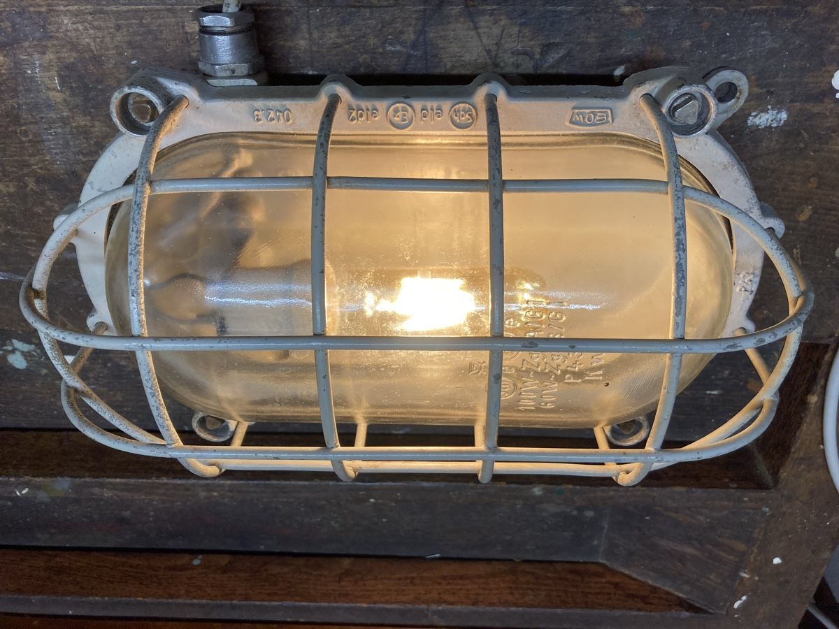Lampade: Bunkerlampe XL vintage EOW – Usato da Schaffhausen venduto da Mano99 4