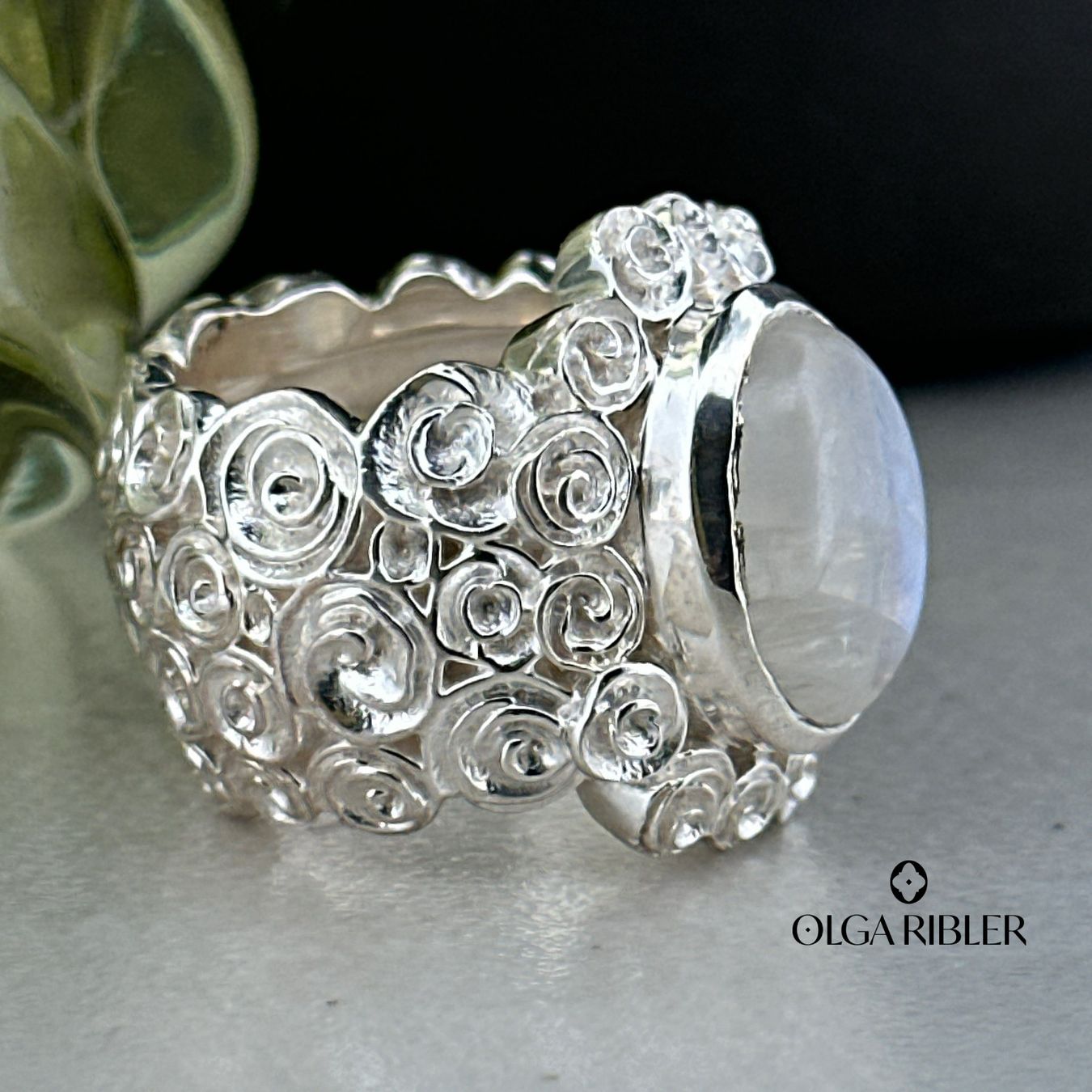 Olga Ribler Anelli: Mondstein Ring 925 Sterling Silber Grösse 62 – Nuovo (secondo la descrizione) da Luzern venduto da Schmuckoutlet 2
