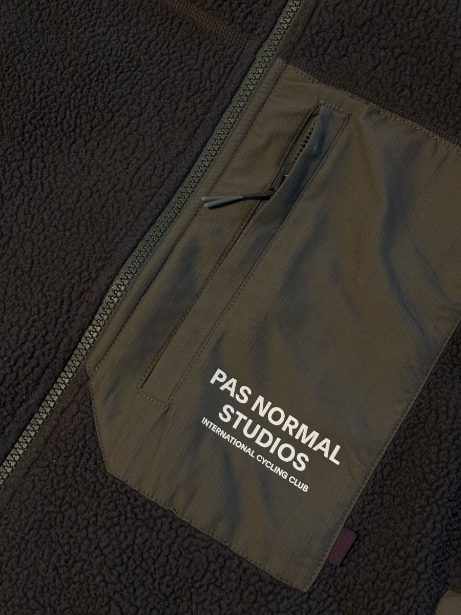 Pas Normal Studios Vestes: PNS Khaki Fleece Jacket – D'occasion à Mels par exploremore 4