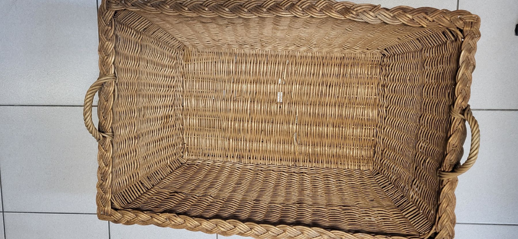 Altro per la casa: Grosse Vintage Weidenkorb Wäschekorb Holzkorb – Usato da Figino venduto da mayam63 3