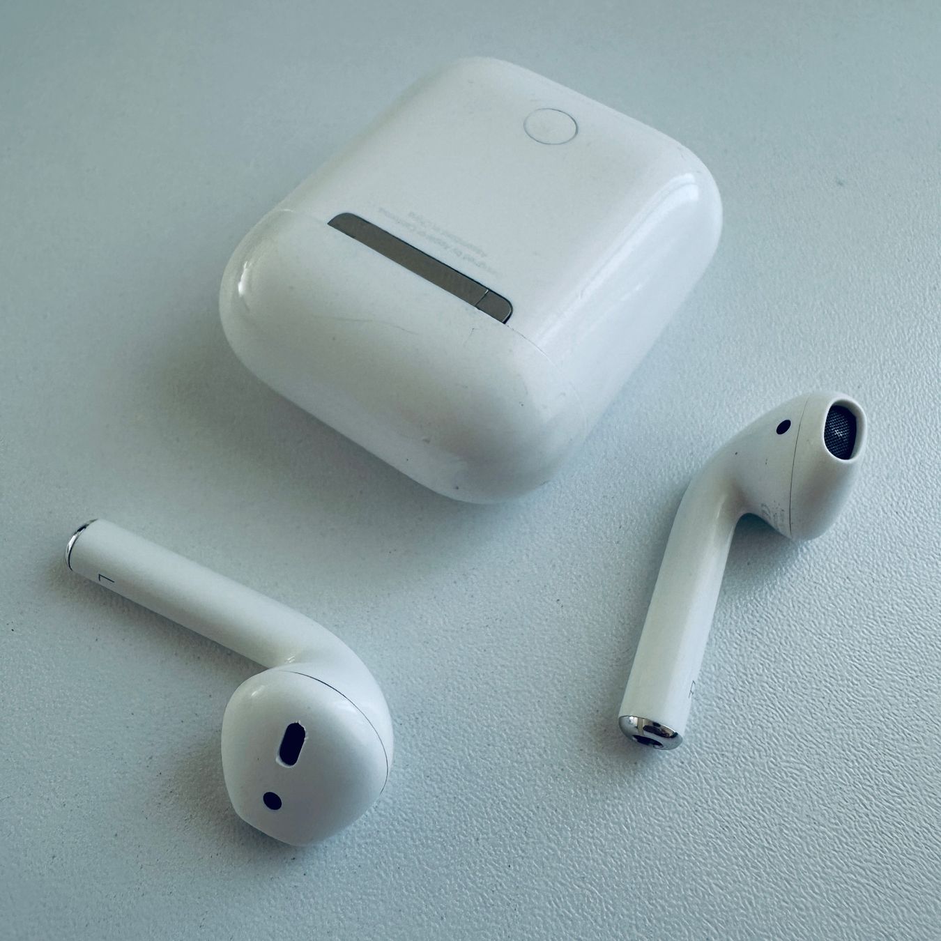 Apple Cuffie: Original Apple AirPods 2 Kopfhörer Wireless Lightning Kabel – Usato da Basel venduto da MY.AIRPODS.SHOP 8
