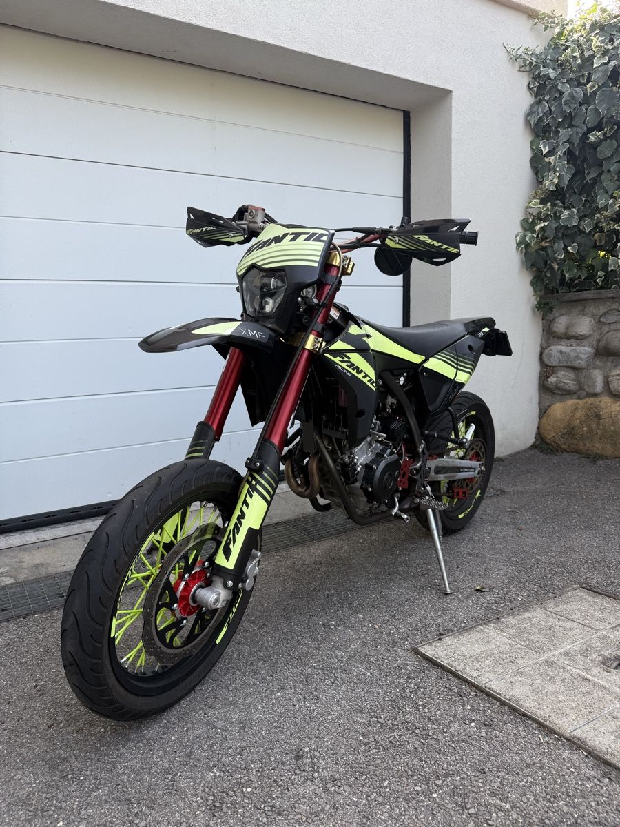 Fantic Route: Fantic 125 xmf competition 2023 – D'occasion à Losone par Lucajar