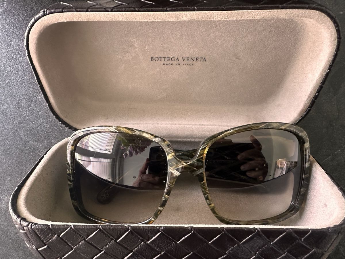 Bottega Veneta Lunettes & Verres: Bottega Veneta Sonnenbrillen  – Neuf avec emballage d'origine à Burgdorf par N.O.C. 1