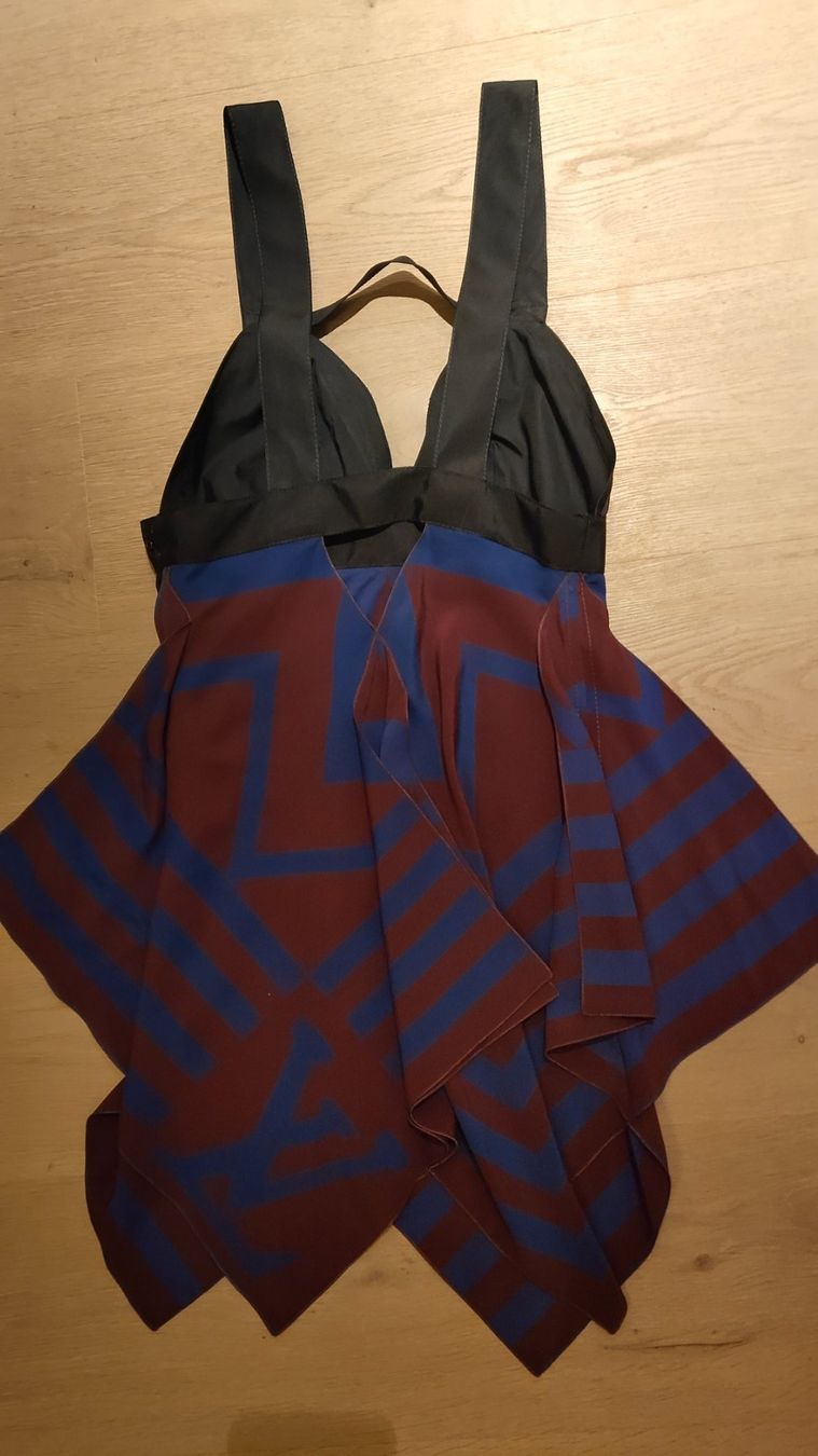 Louis Vuitton Vestiti: Louis Vuitton mini dress / top – Nuovo (secondo la descrizione) da Meilen venduto da Aphrodite87 1