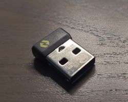 Logitech Logi Bolt - USB adaptateur