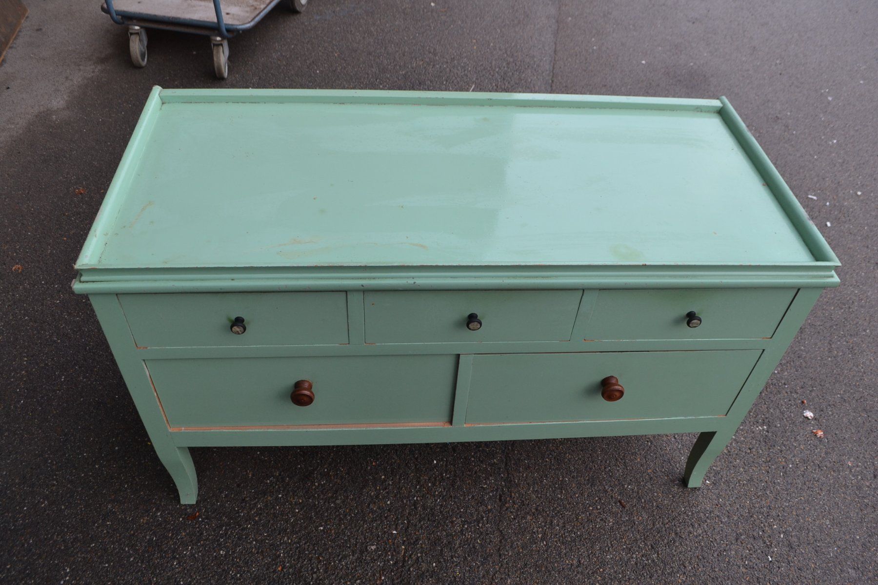 Cassettiere: Vintage Kommode/Sideboard hellgrün – Usato da Wil SG venduto da Athi 1