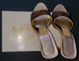 Sandales talon haut Gianni Versace Strass. T. 37,5.