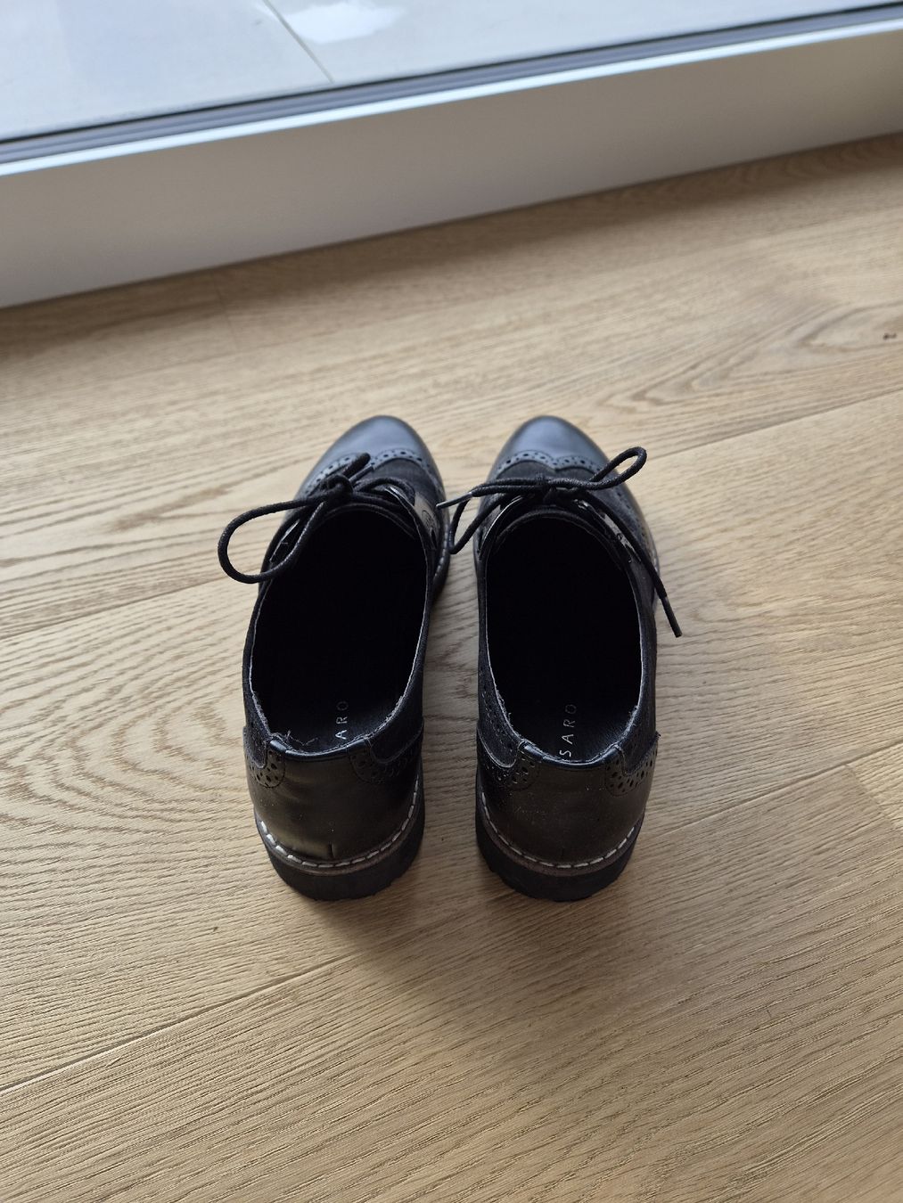 Scarpe da donna: Pesaro Schuhe / Schwarz / Gr 41 – Usato da Adligenswil venduto da SnoeggelsDR 3