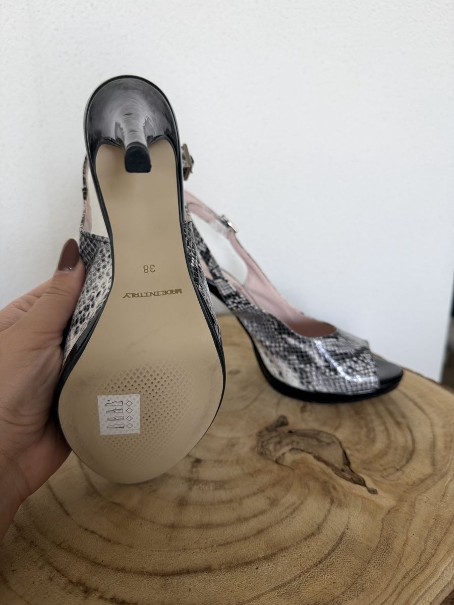 Scarpe da donna: Mode Integrity High Heels Gr. 38 – Schlangenoptik – Nuovo (secondo la descrizione) da Hägglingen venduto da Raff_Ella 3