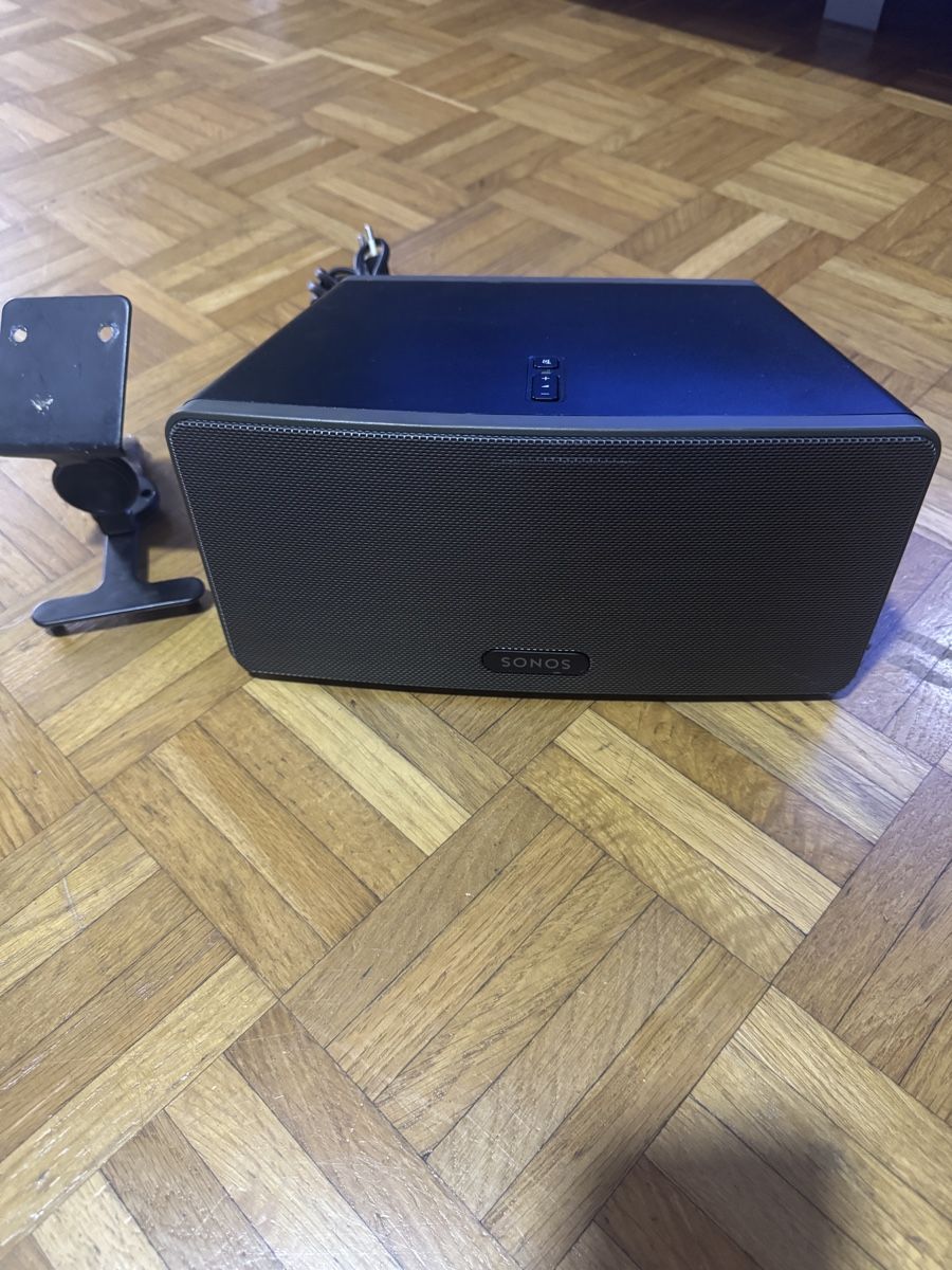 Sonos Casse acustiche: Sonos Play: 3 – Usato da Zürich venduto da beli_30