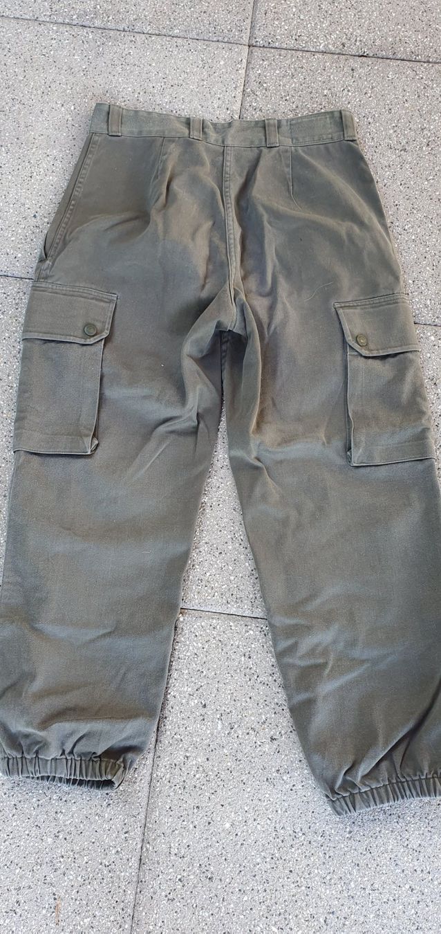 Pantaloni: Pantalon femme – Usato da Moutier venduto da mar_7nrw 3