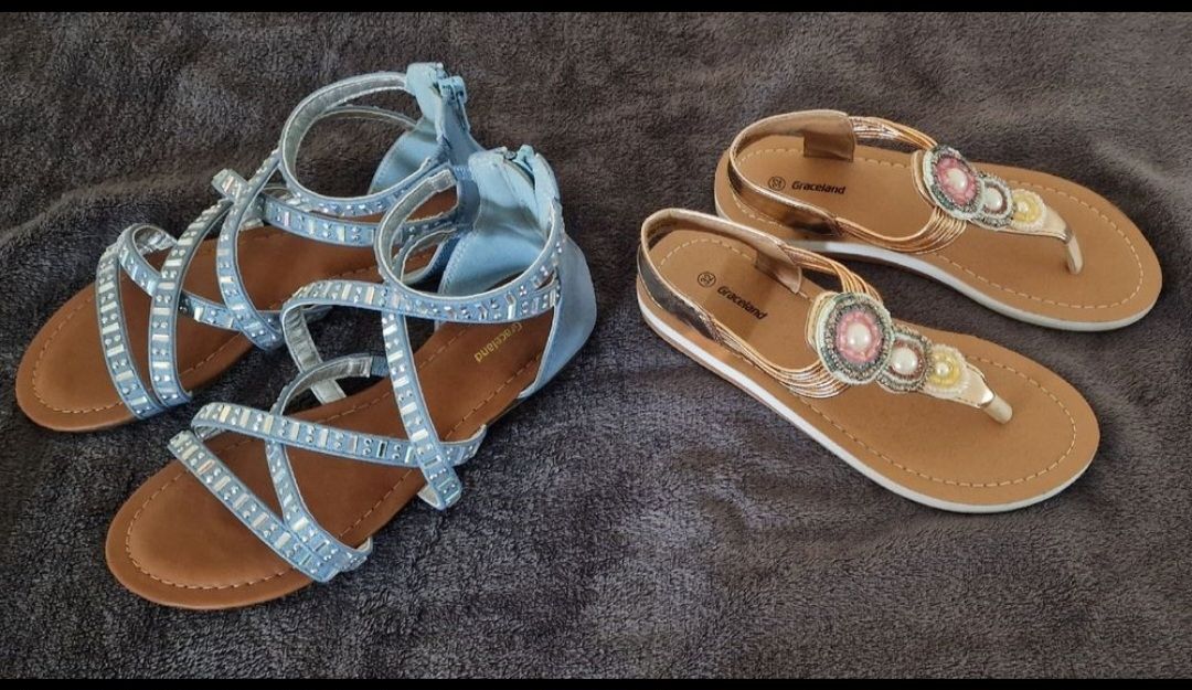 Scarpe per ragazze: Sommer-Schuhpaket Mädchen Gr: 29, 30/ 32 – Nuovo (secondo la descrizione) da Schalunen venduto da Frost8 1