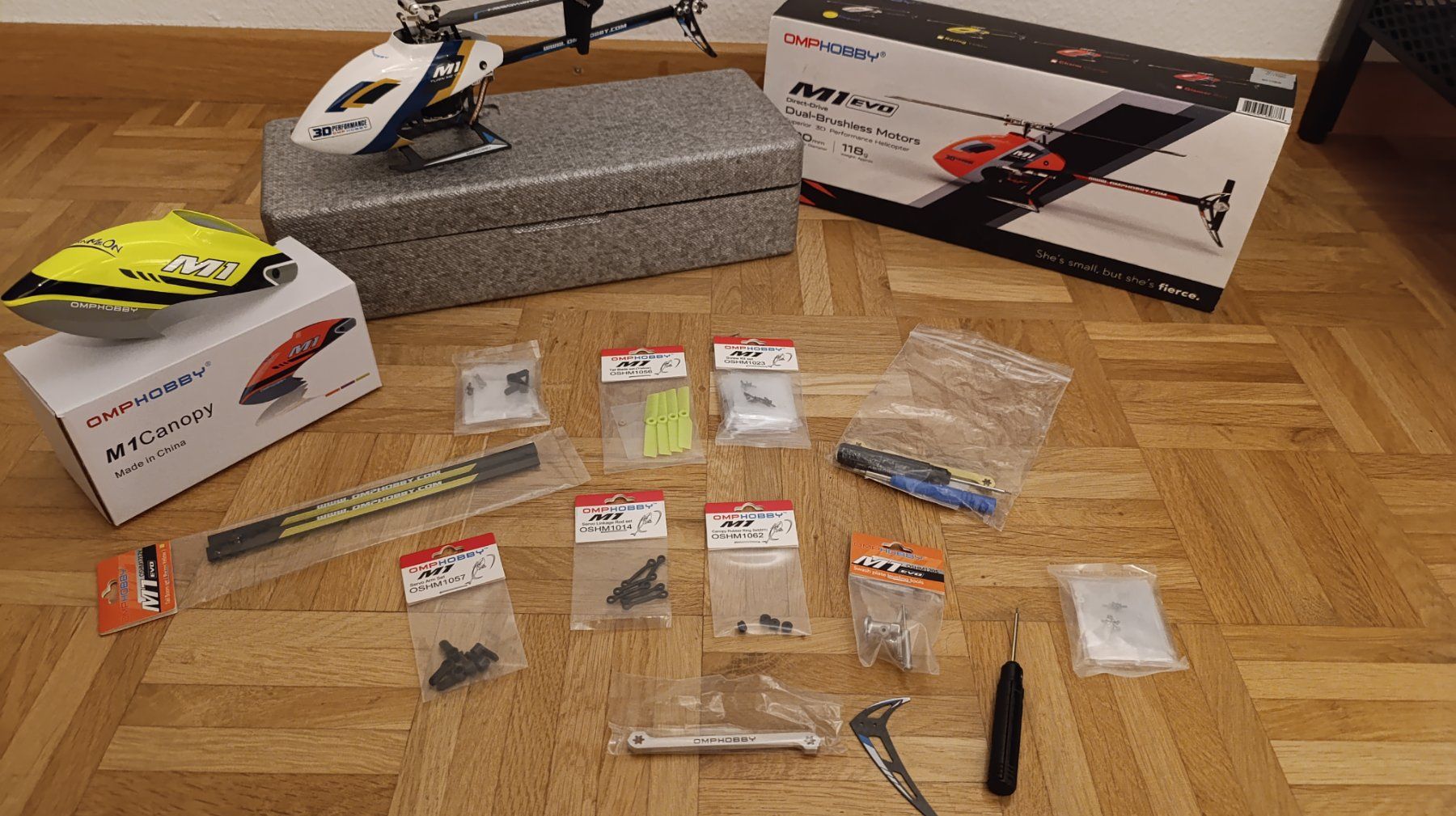 Omphobby RC Modellbau: OMP M1 EVO mit Akkus und Ersatzteile – Neu (gemäss Beschreibung) aus Amriswil von -_Dom_-