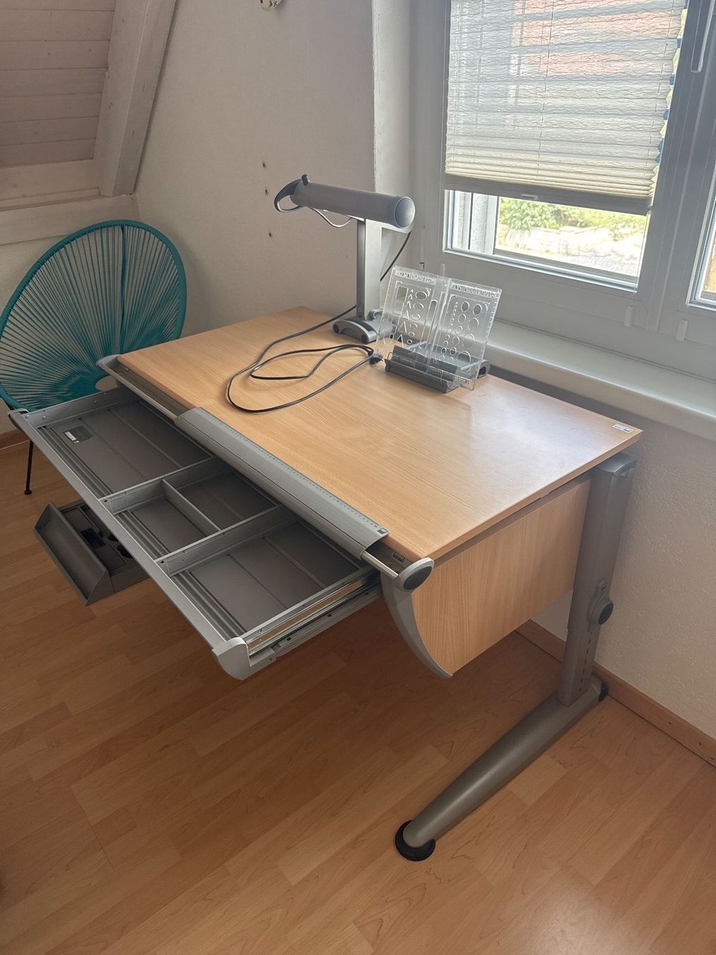 Moll Scrivanie: Moll Schreibtischprogramm für Kinder/Jugendliche Runner – Usato da Buchs ZH venduto da lui_6mvf 2