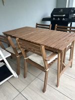 Gartentisch mit 4 Stühlen Holz braun Sitzkissen guter Zustan