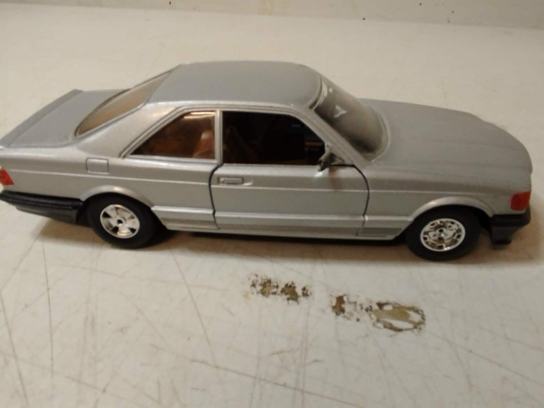 Bburago Voitures modèles: Bburago Mercedes-Benz – D'occasion à La Chaux-de-Fonds par Emmaus2300CDF 4