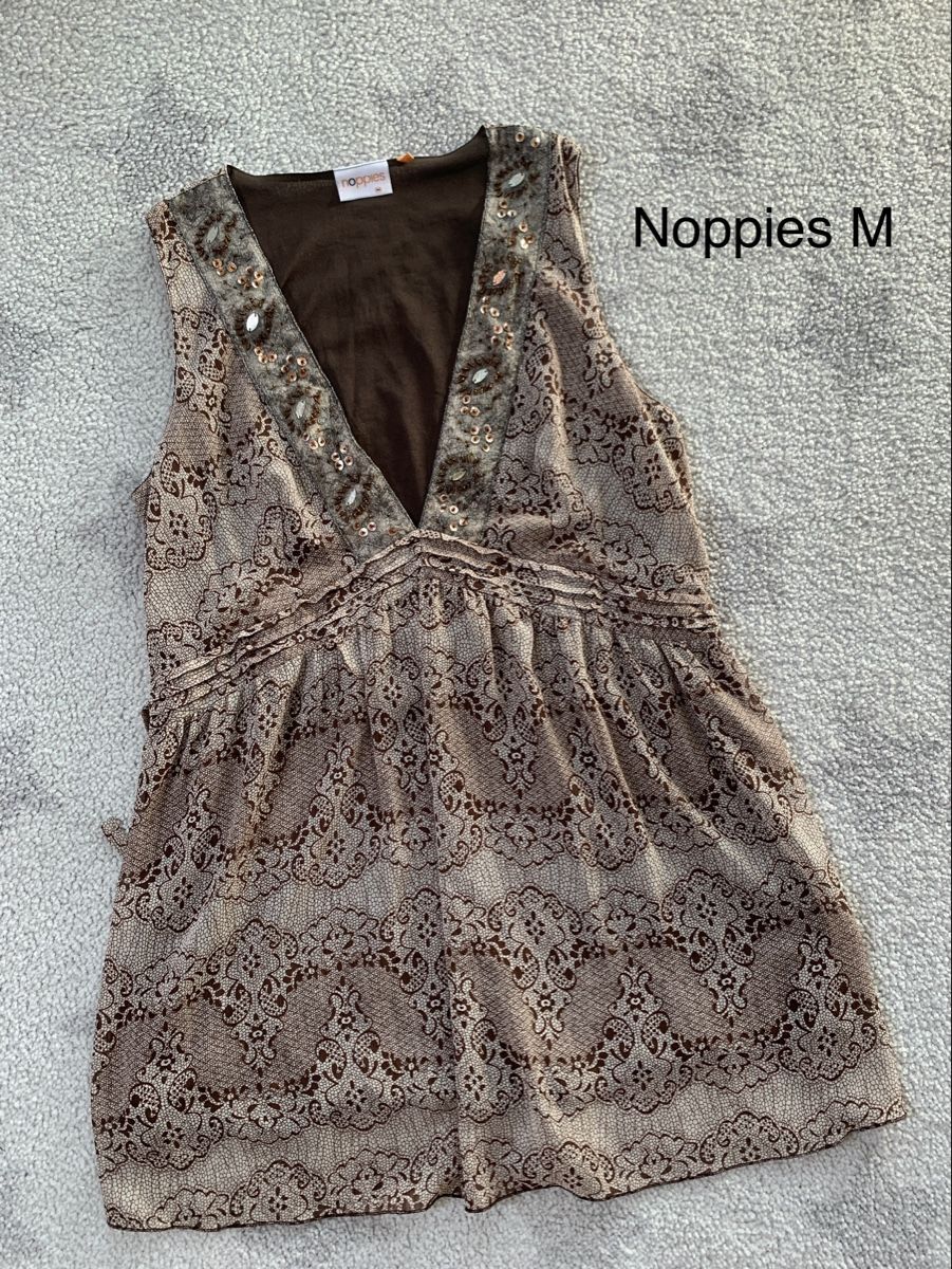 Top: Noppies Spitzentop Gr. M, Sommerlich & Elegant – Usato da Rickenbach SO venduto da Lerg