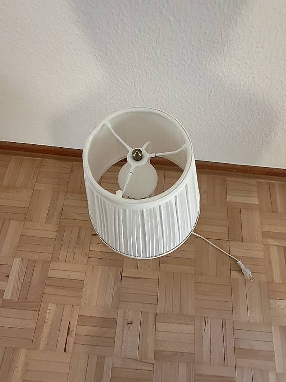 Lampen: Tischleuchte Åstrid  – Gebraucht aus Binningen von liz_pt9x 1