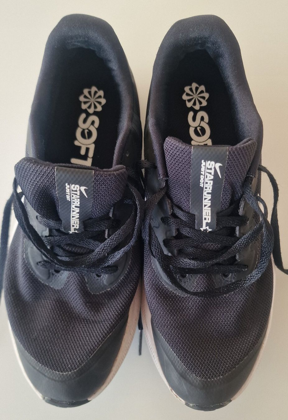 Nike Scarpe da uomo: schwarzer NIKE Gr.38.5 – Usato da Meggen venduto da Lunime 1