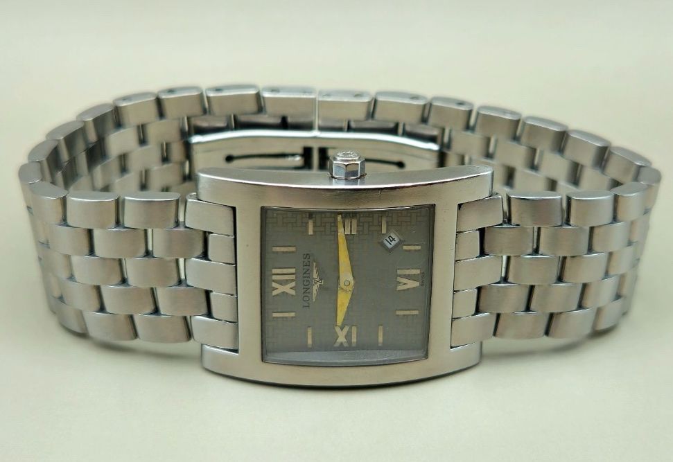 Longines Uhren: Longines DolceVita(Tank -Style) – Gebraucht aus Untersiggenthal von TimeandShine 5