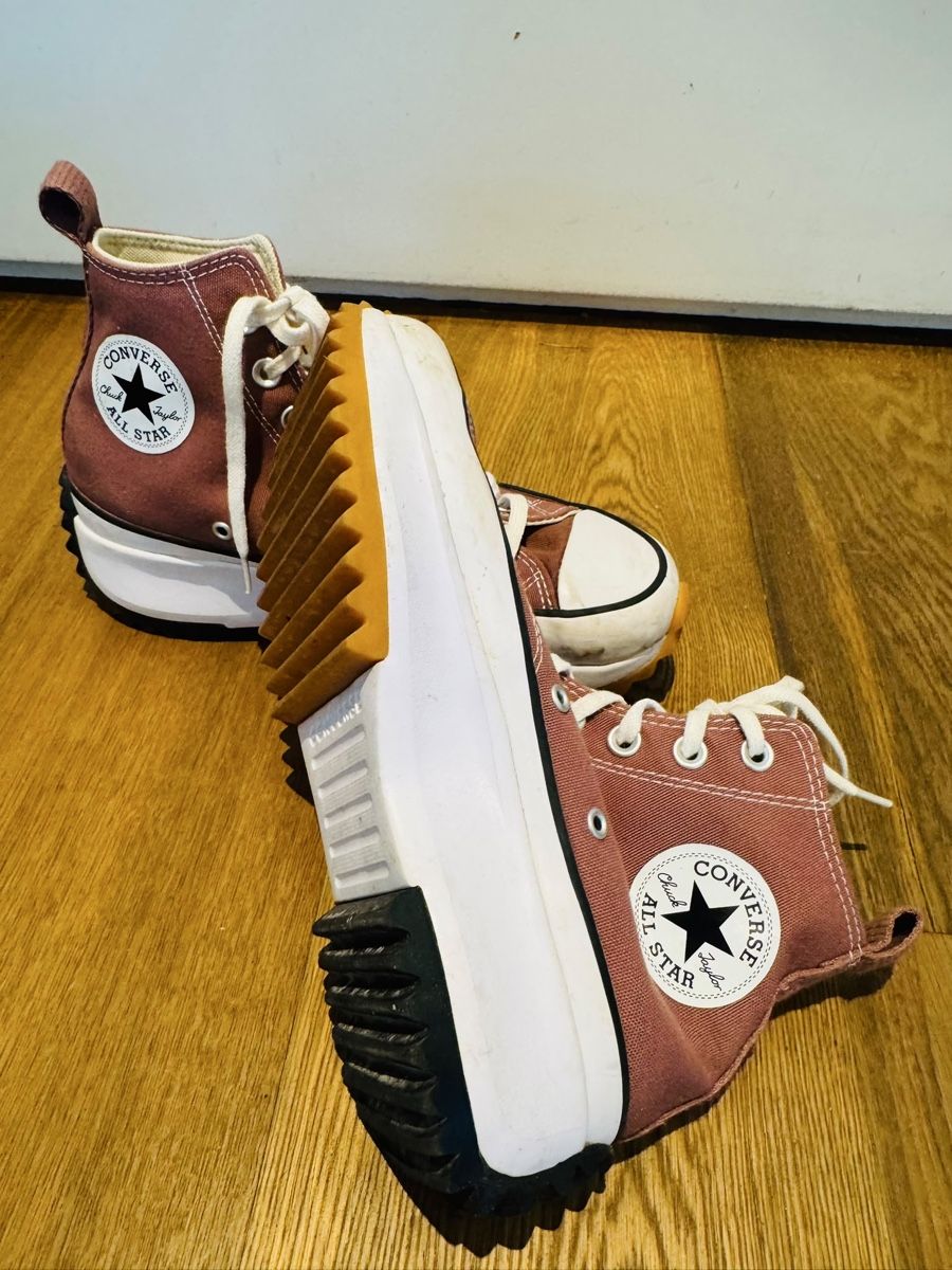 Converse Damenschuhe: Converse run hike Sneakers – Gebraucht aus Moosseedorf von mswalker 1