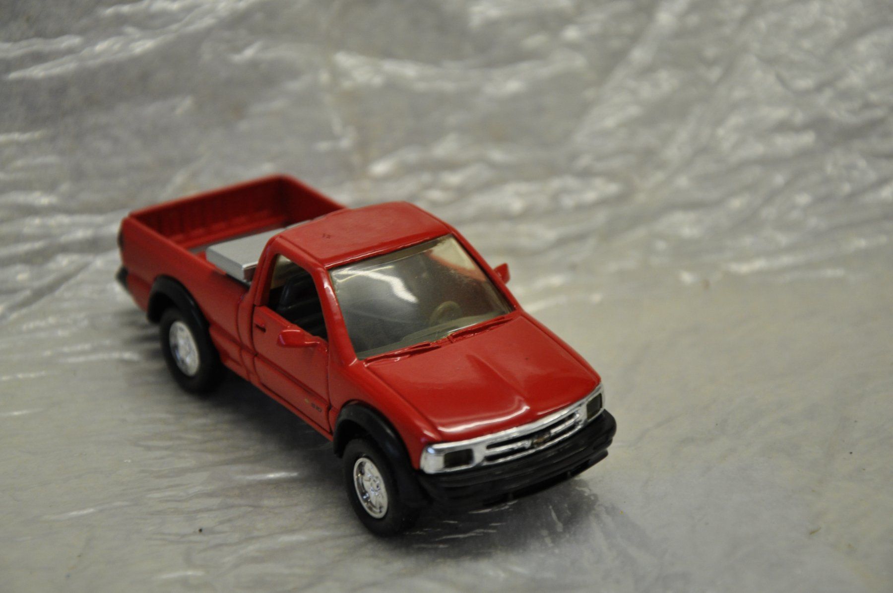 Chevrolet Modellini d'auto: Chevrolet Pickup – Nuovo e nell'imballaggio originale da Ebnat-Kappel venduto da Aallerlei 2