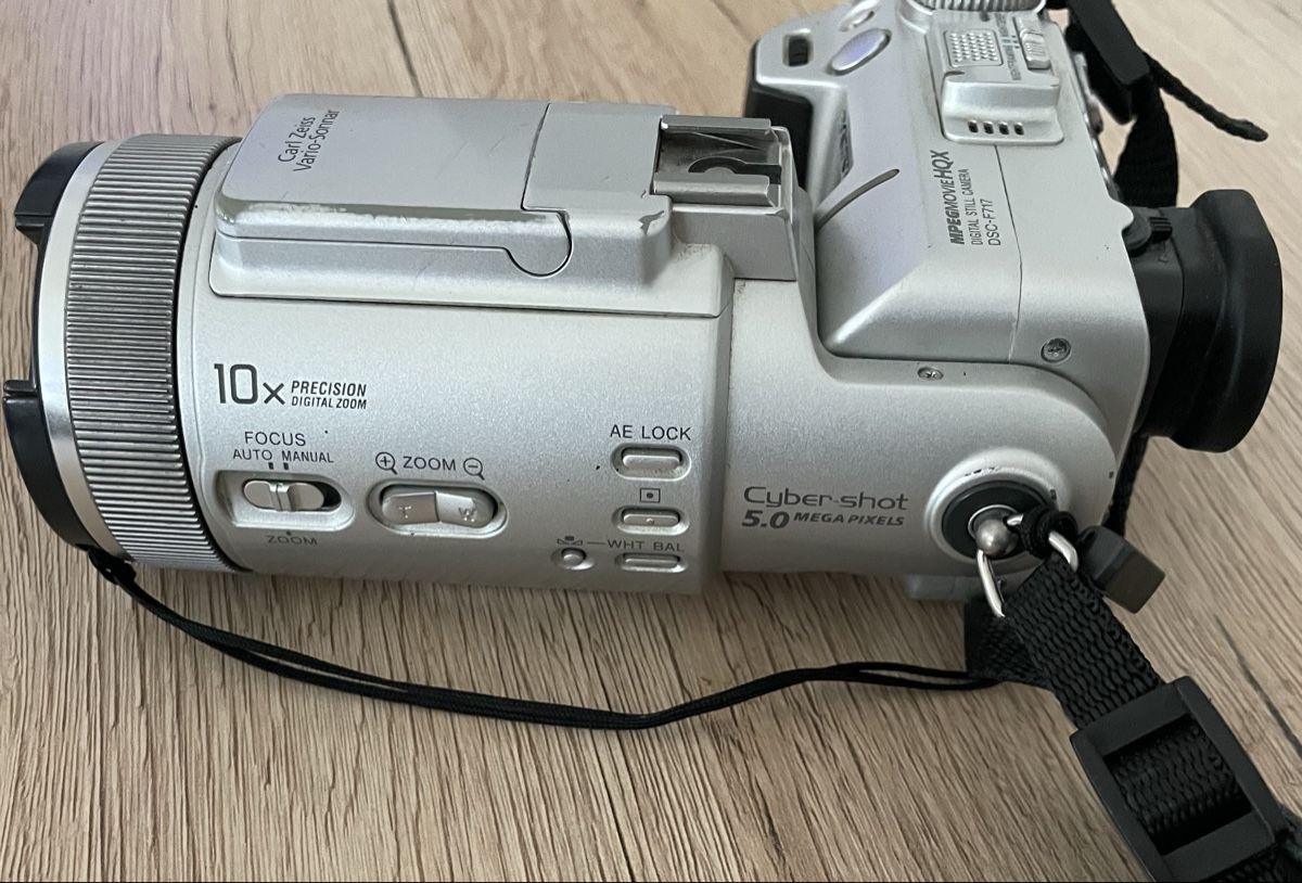 Sony Fotocamera: SONY MPEG DIGITAL STILL CAMERA – Usato da Plons venduto da wartauchris 9