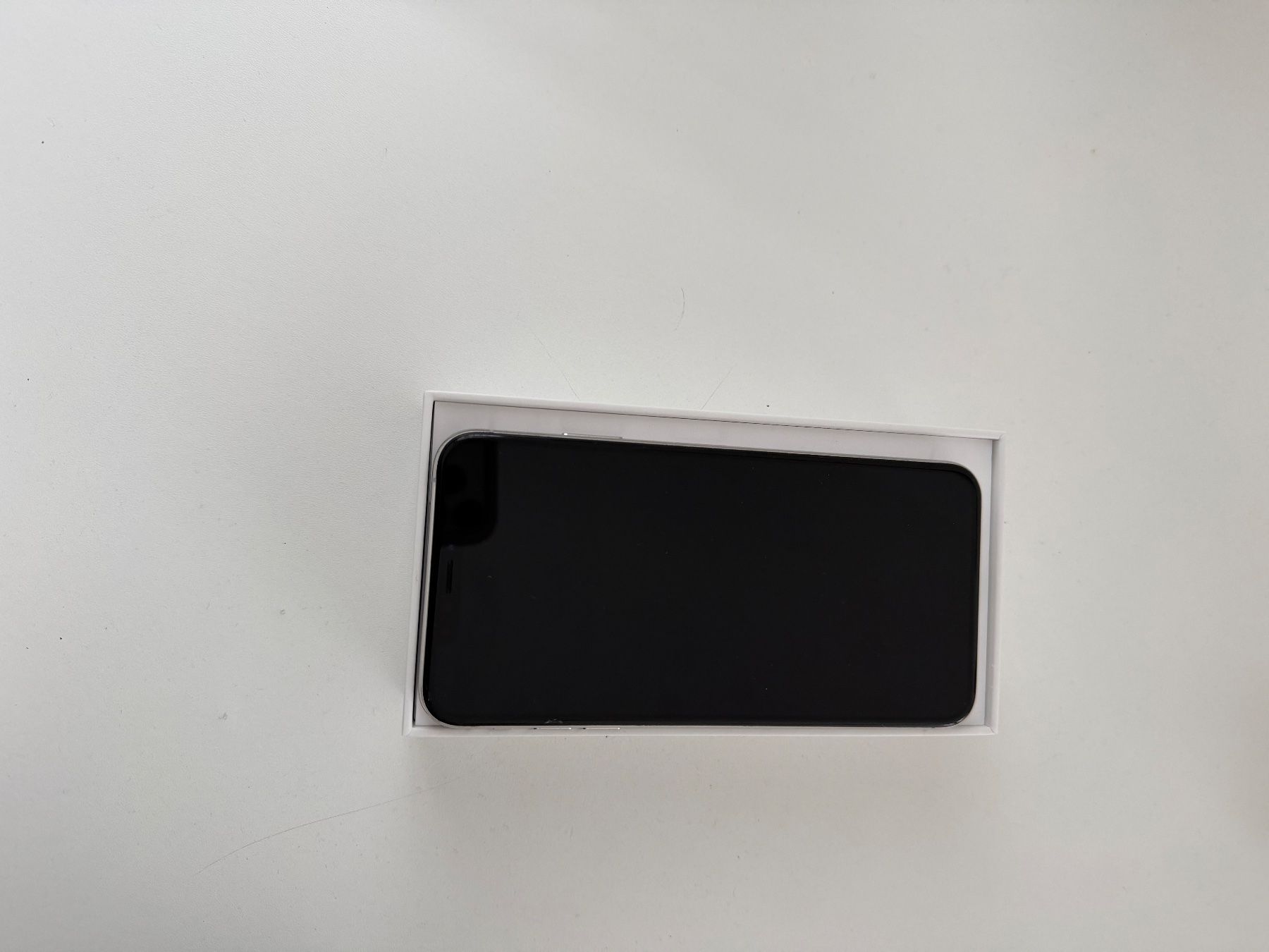 Apple Telefoni cellulari / Smartphones: iPhone XS Max, Silber, 256 GB – Usato da Kirchdorf AG venduto da mai_d6dk 1