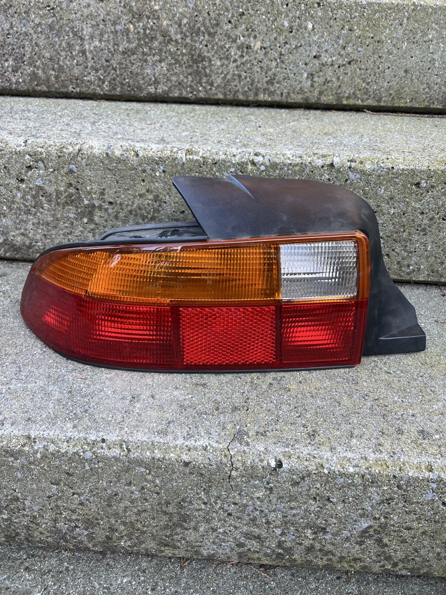 BMW Fari: Original BMW Z3 E36 Rücklicht – Usato da Uitikon Waldegg venduto da Excuseme