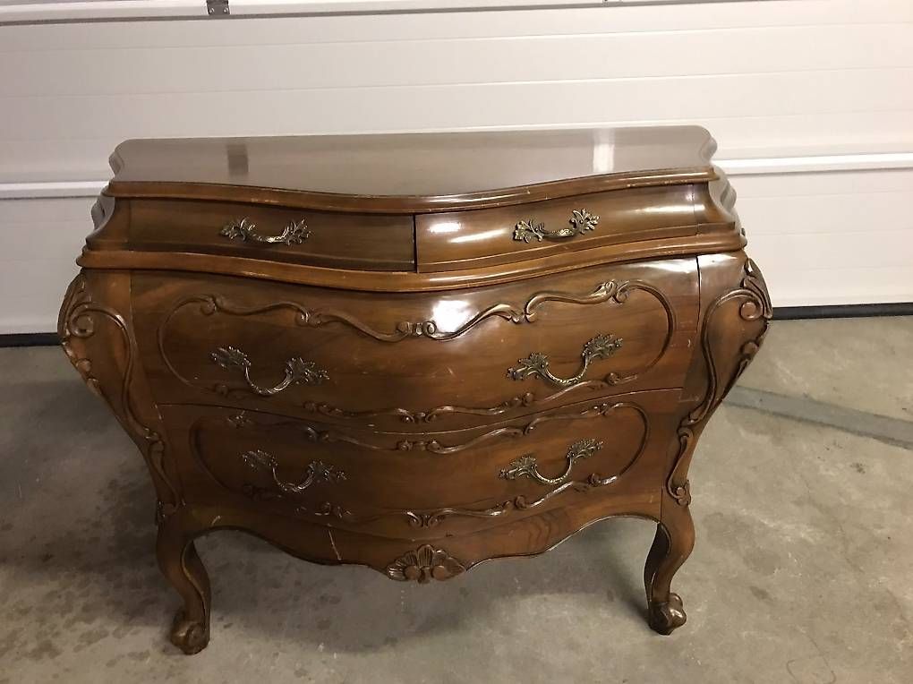 Commodes: Alte Kommode – D'occasion à Münchenstein par mat_7y6v 1