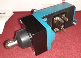 Endschalter für CNC! Industriequalität NEU!