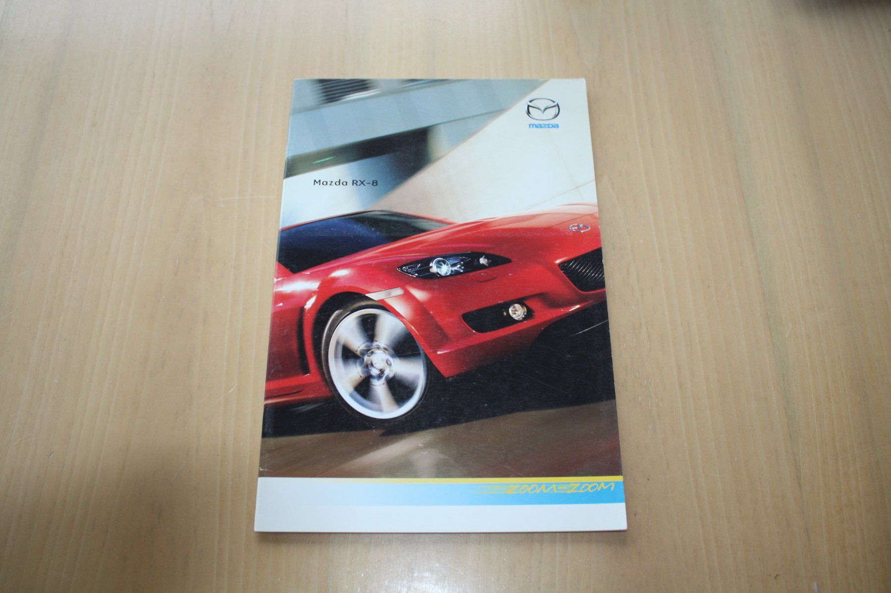 Mazda Dokumente: Mazda RX-8 Prospekt 11/2007 – Gebraucht aus Wikon von erwin400