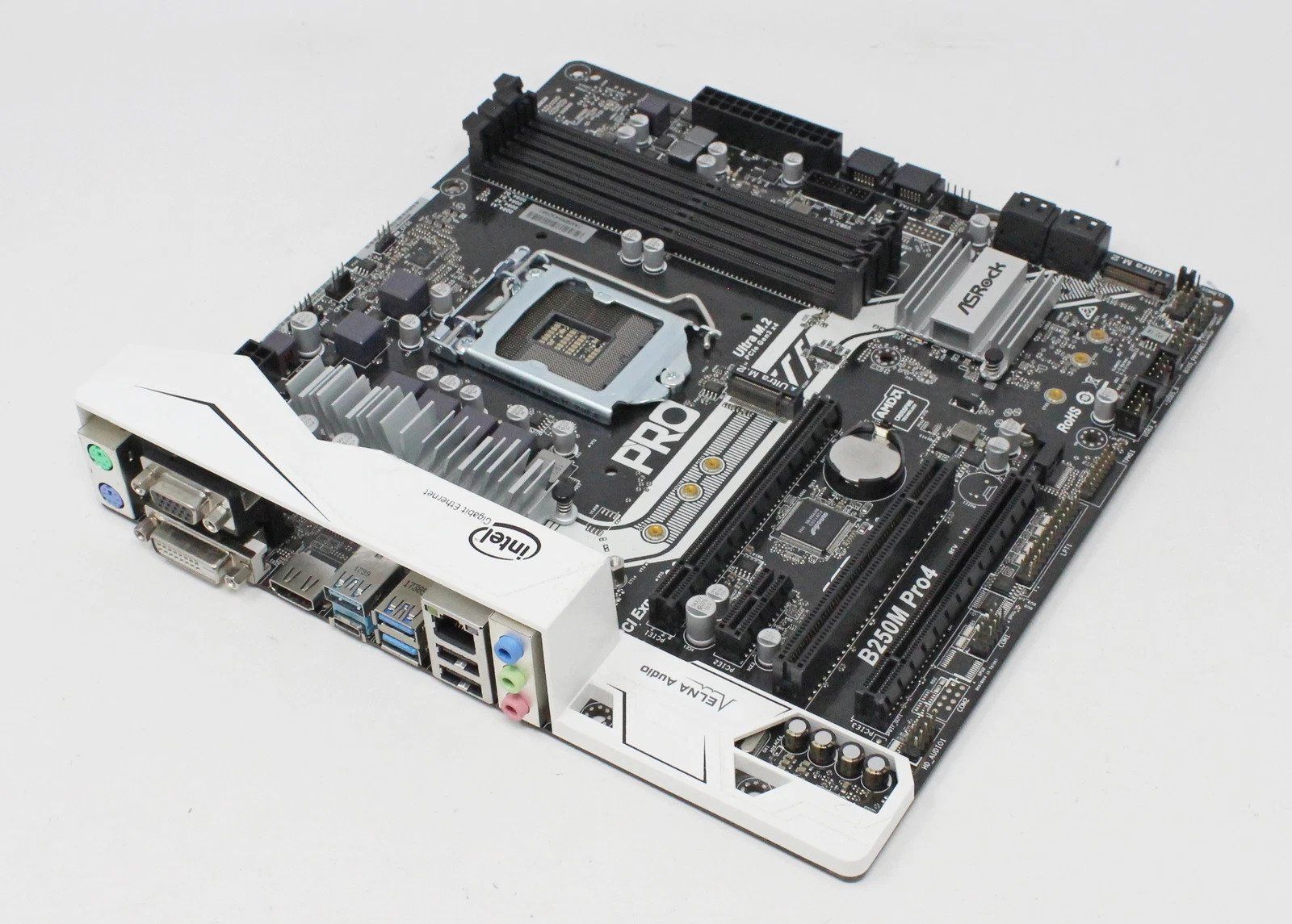Asrock Schede madri: ASRock B250 Pro4 – Usato da La Tour-de-Trême venduto da Signalis 1