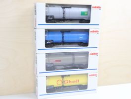 Märklin 4 x Tankwagen / Kesselwagen - 4752/4754/4756/4758 H0