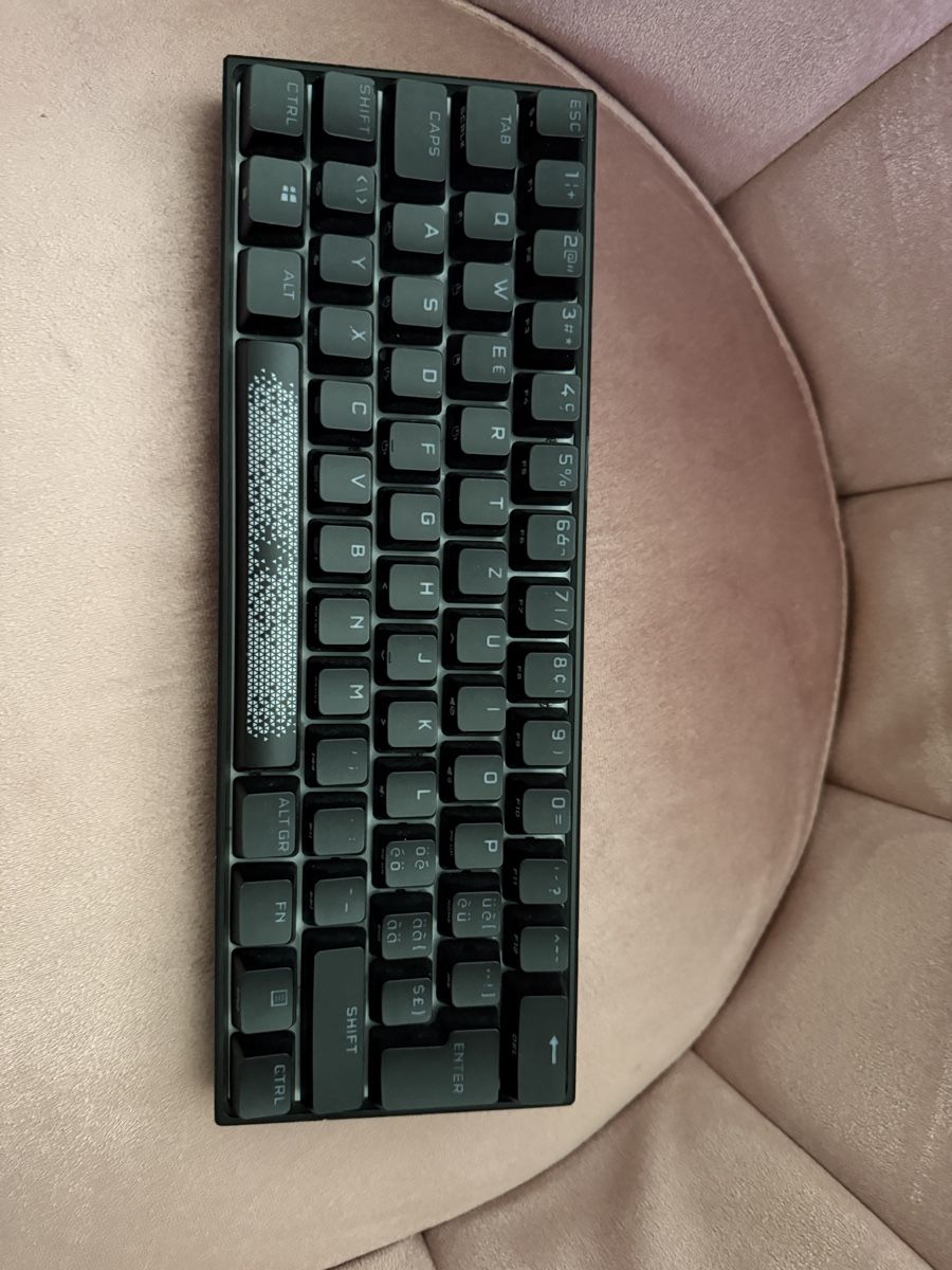 Corsair Tastiere: Corsair K65 RGB mini 60% – Usato da Lenzburg venduto da VukiSee 2